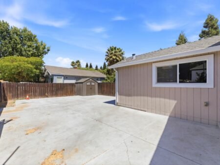 945 Cinnabar Street San Jose CA 95126 102
