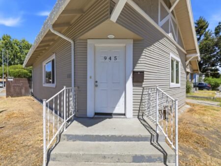 945 Cinnabar Street San Jose CA 95126 77