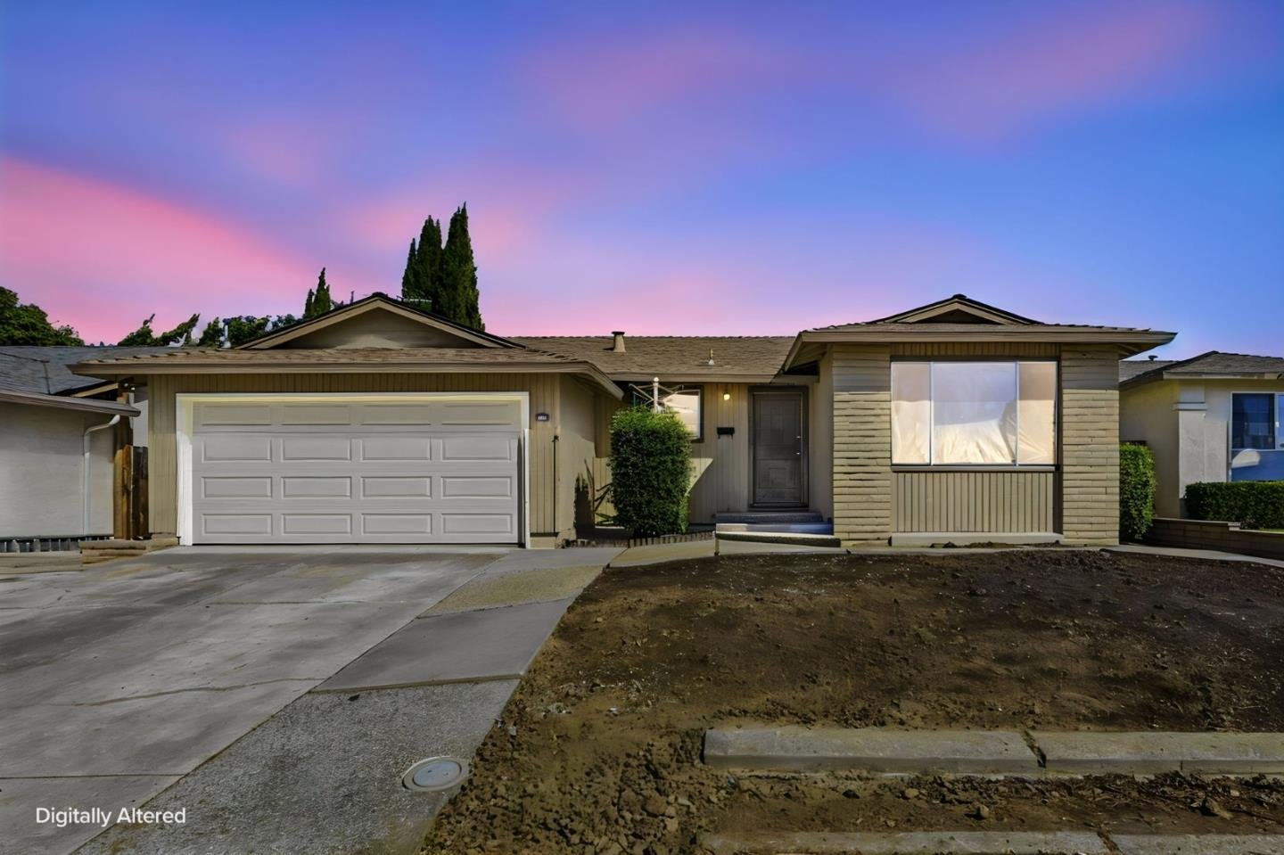 Nhà 4PN Berryessa đắc địa, hồ bơi, gần trường tốt | 1512 Queens Crossing Dr, CA 95132 1512 Queens Crossing Drive, San Jose, CA 95132 - ảnh số 3 trong album nguồn