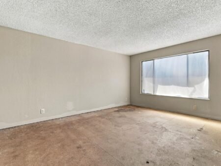 Nhà 4PN Berryessa đắc địa, hồ bơi, gần trường tốt | 1512 Queens Crossing Dr, CA 95132 1512 Queens Crossing Drive, San Jose, CA 95132 - ảnh số 5 trong album nguồn