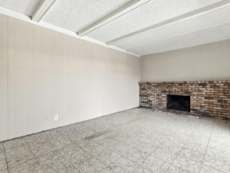 Nhà 4PN Berryessa đắc địa, hồ bơi, gần trường tốt | 1512 Queens Crossing Dr, CA 95132 1512 Queens Crossing Drive, San Jose, CA 95132 - ảnh số 9 trong album nguồn
