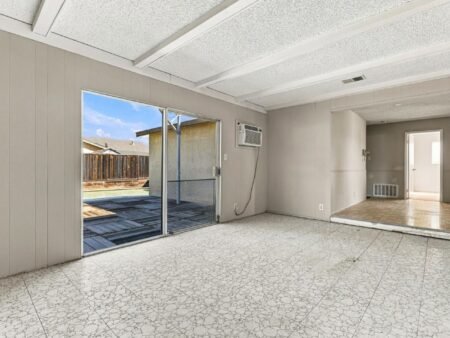 Nhà 4PN Berryessa đắc địa, hồ bơi, gần trường tốt | 1512 Queens Crossing Dr, CA 95132 1512 Queens Crossing Drive, San Jose, CA 95132 - ảnh số 11 trong album nguồn