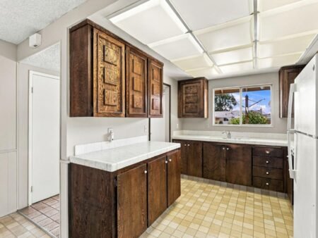 Nhà 4PN Berryessa đắc địa, hồ bơi, gần trường tốt | 1512 Queens Crossing Dr, CA 95132 1512 Queens Crossing Drive, San Jose, CA 95132 - ảnh số 13 trong album nguồn