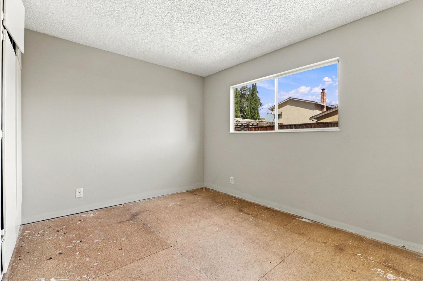 Nhà 4PN Berryessa đắc địa, hồ bơi, gần trường tốt | 1512 Queens Crossing Dr, CA 95132 1512 Queens Crossing Drive, San Jose, CA 95132 - ảnh số 24 trong album nguồn