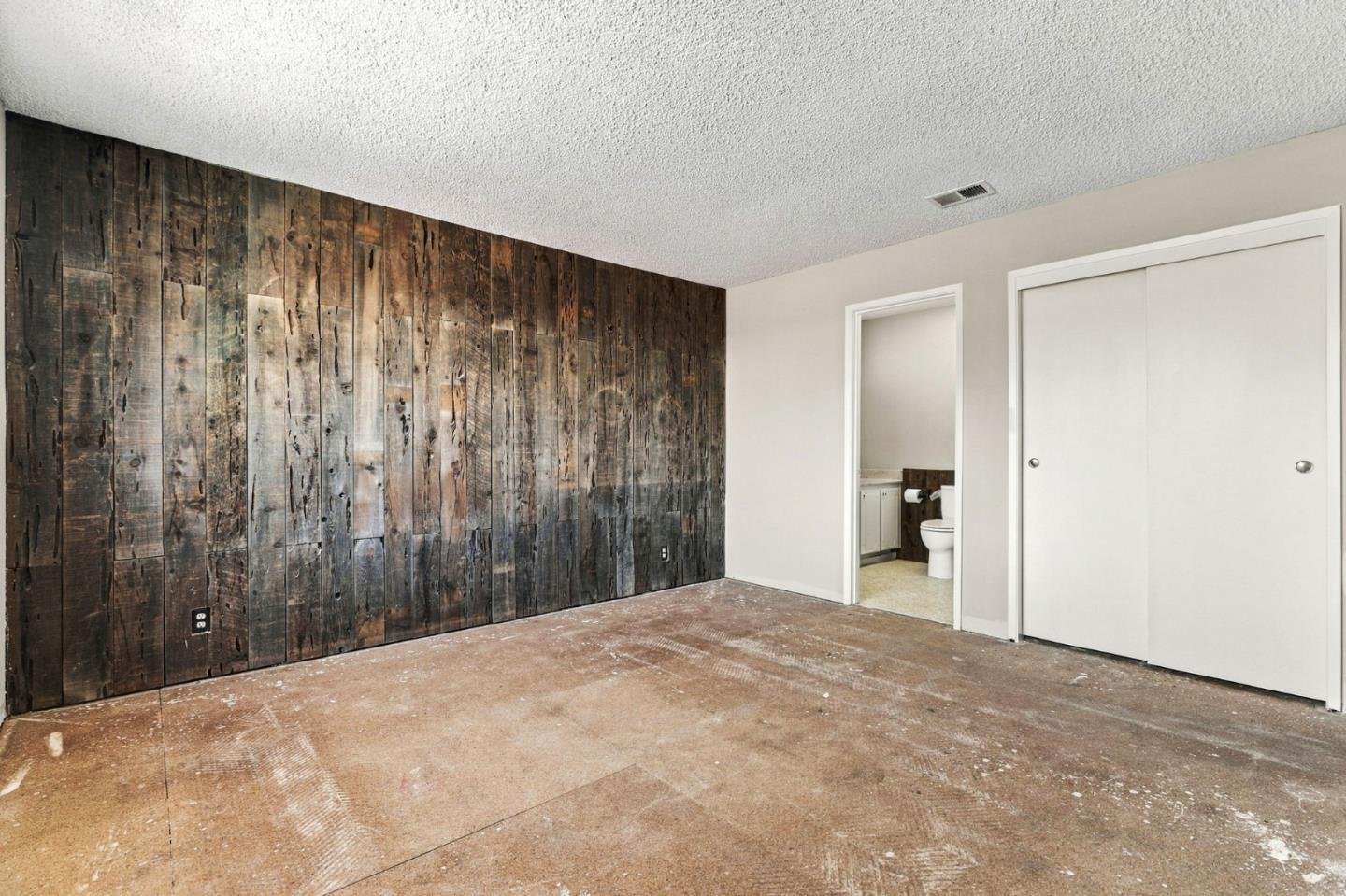 Nhà 4PN Berryessa đắc địa, hồ bơi, gần trường tốt | 1512 Queens Crossing Dr, CA 95132 1512 Queens Crossing Drive, San Jose, CA 95132 - ảnh số 28 trong album nguồn