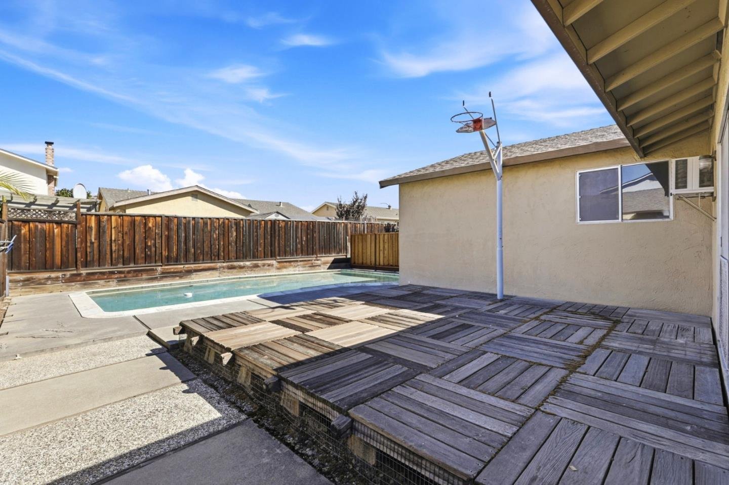 Nhà 4PN Berryessa đắc địa, hồ bơi, gần trường tốt | 1512 Queens Crossing Dr, CA 95132 1512 Queens Crossing Drive, San Jose, CA 95132 - ảnh số 31 trong album nguồn