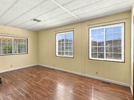 Nhà rộng 2PN Woodbridge 55+, gần Eastridge, đắc địa | 3040 Oakbridge Dr, CA 95121 3040 Oakbridge Dr 3040 San Jose CA 95121 19