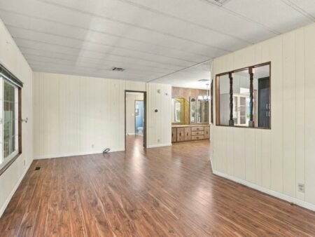Nhà rộng 2PN Woodbridge 55+, gần Eastridge, đắc địa | 3040 Oakbridge Dr, CA 95121 3040 Oakbridge Dr 3040 San Jose CA 95121 7